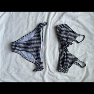 Target black + white checkerboard with ties, Textured size S bottoms, size M top